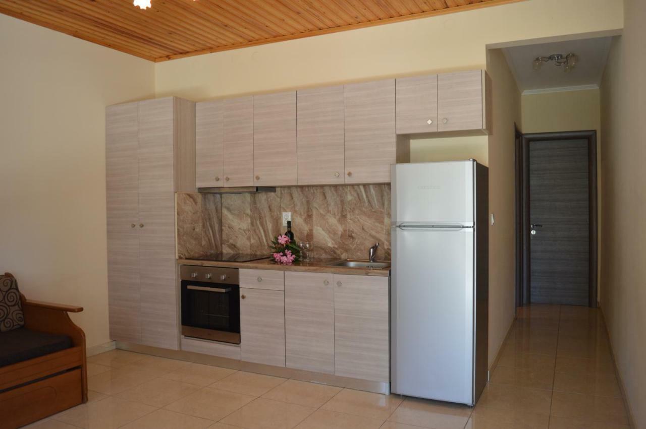 Garden View Apartments Анаксос Экстерьер фото